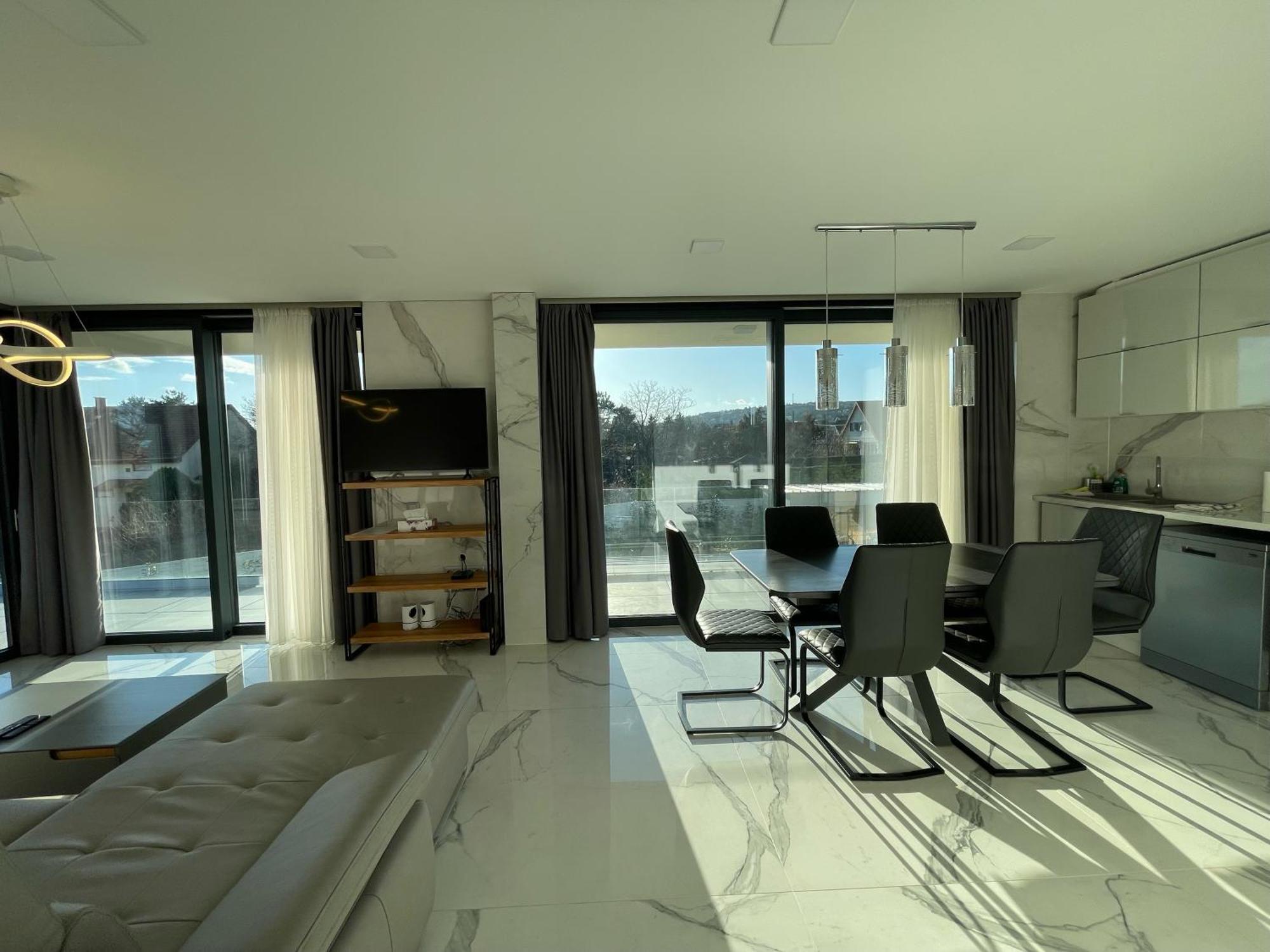 Luxury Apartments In Balatonalmadi, Almadi Lux Apartman II - Crystal White Exterior photo